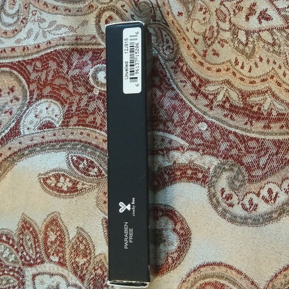 Youngblood mineral cosmetics Mighty Shiny Lip Gel - Picture 6 of 7